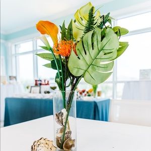 4 - 37in Tropical Leaf Spray